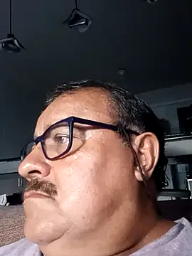 Webkamerová show Misterymem63