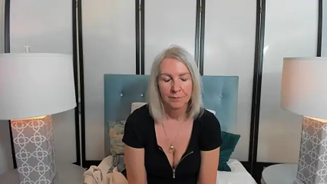 EricaTop's Live XXX Chat