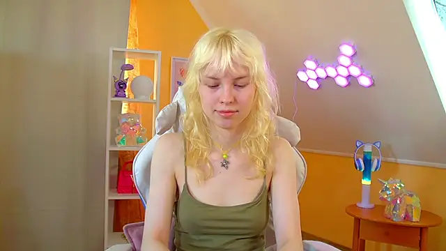 Sembang XXX Secara Langsung HannahHollis