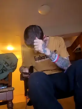 jizzyglizzy92 webkamerás műsora