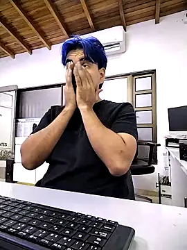 lans_howlのウェブカメラショー