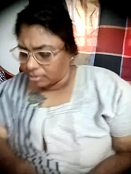 Sembang XXX Secara Langsung deepika-mallus