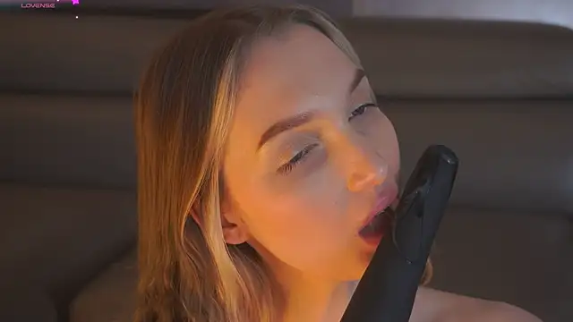 Webkamerová show YvetteMilbrett