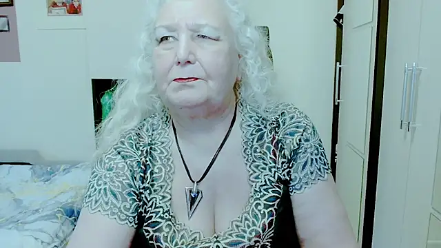 Chatroom XXX en direct de GrannyAlisa