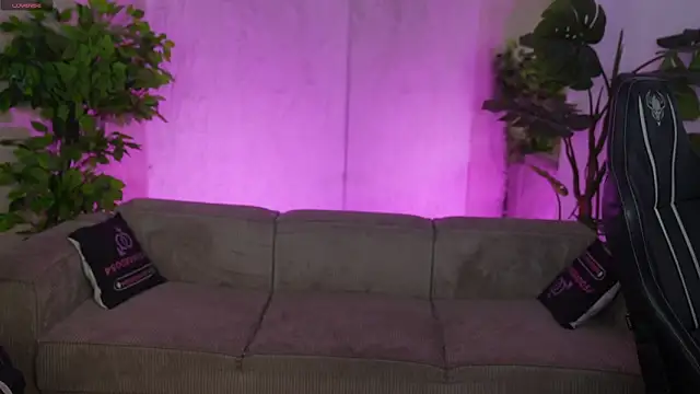 Luna_secretgirl Adlı Modelin Canlı XXX Sohbeti