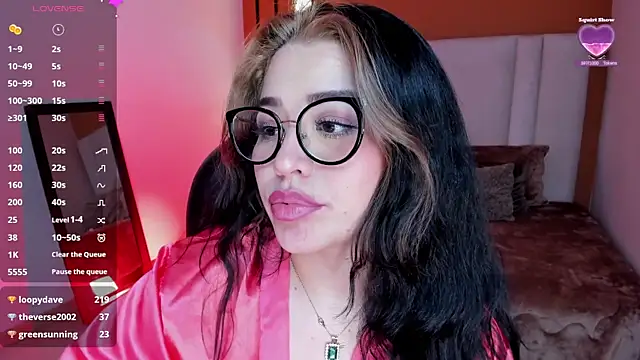 XXX chat uživo modela Dakhota_Rouge