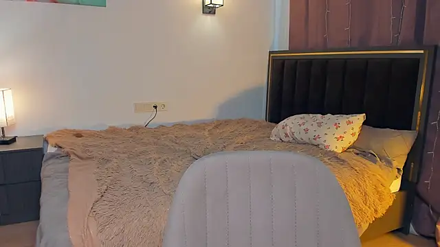 SharriSang – Naživo XXX chat