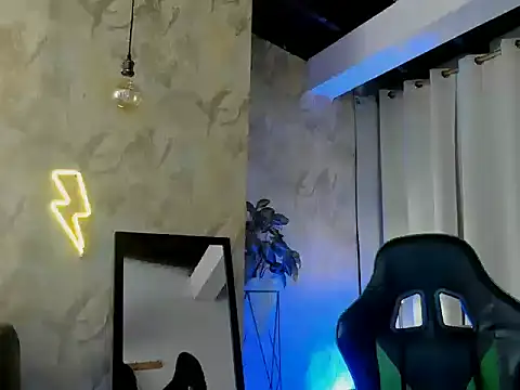 RONNY_COLTON: вебкам-шоу