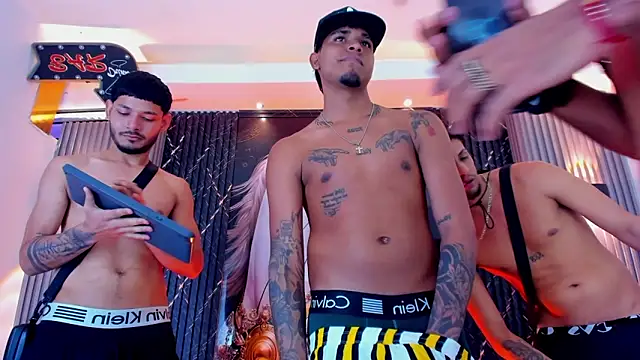 Diamond_Gods – Kamerová šou