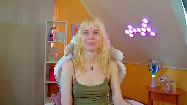XXX chat uživo modela HannahHollis