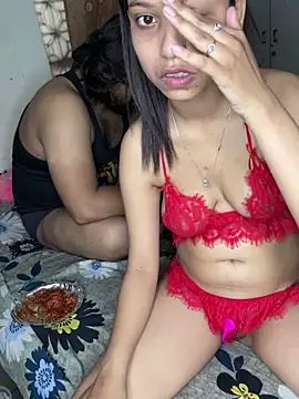 Chatroom XXX en direct de torchermachine