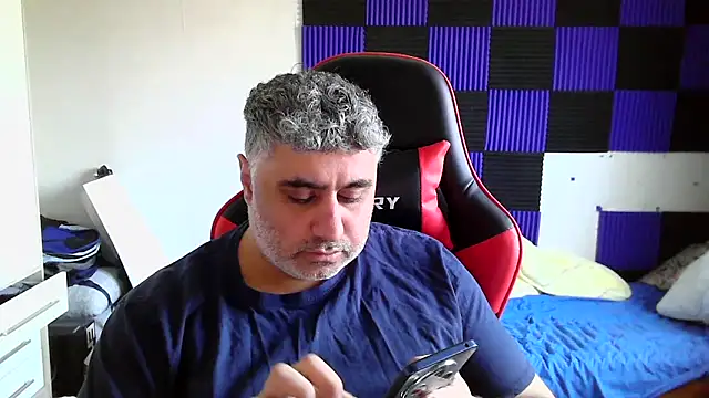 bearfilms Show in webcam