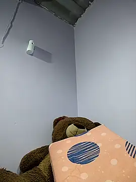 Chat +18 de totti_logan ao vivo