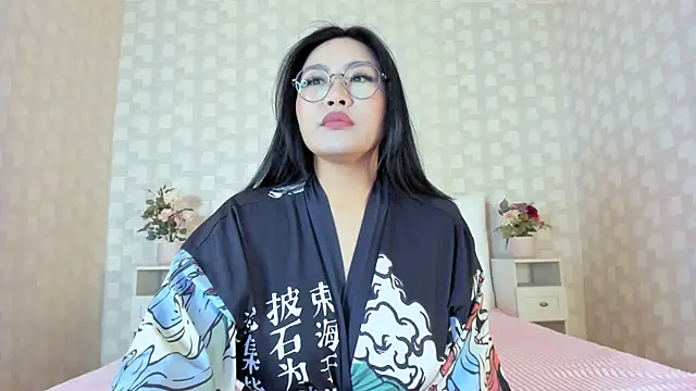 NatsumiHun's Live XXX Chat