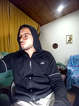 sebastian_horny – Kamerová šou