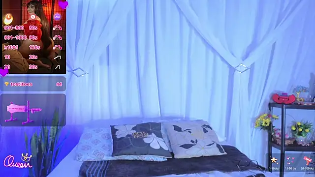 AdyanaRosies' Webcam Show