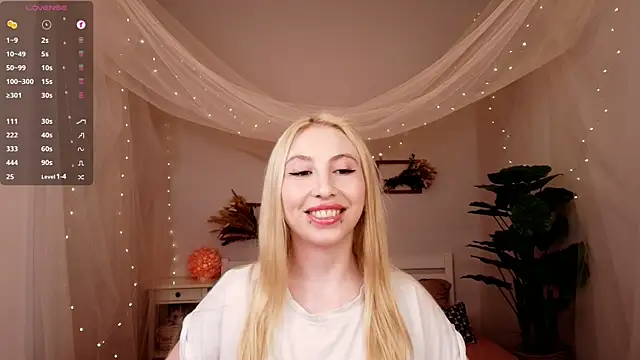 SugarLeash's Live XXX Chat