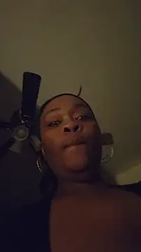 AllLeggs Show in webcam