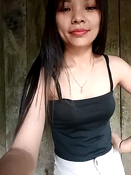 meomeo30 在線直播表演