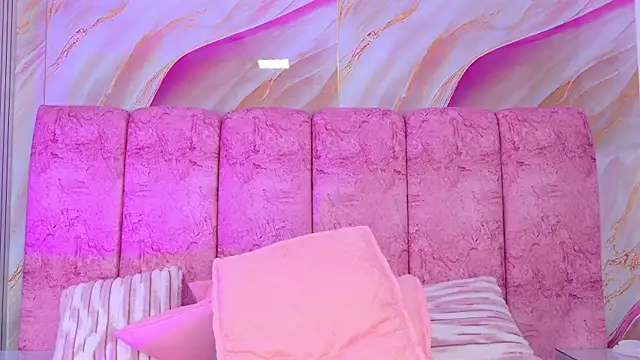 دردشة emmacurvy الجنسية المباشرة