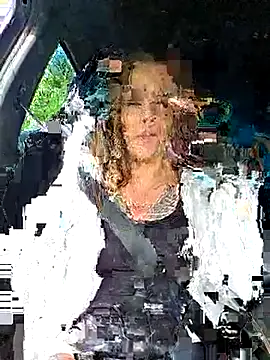 Show modela Luna_Lynn na web-kameri