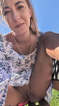 Sembang XXX Secara Langsung Risky_girl23_