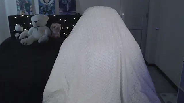 Little_flowers live XXX chat