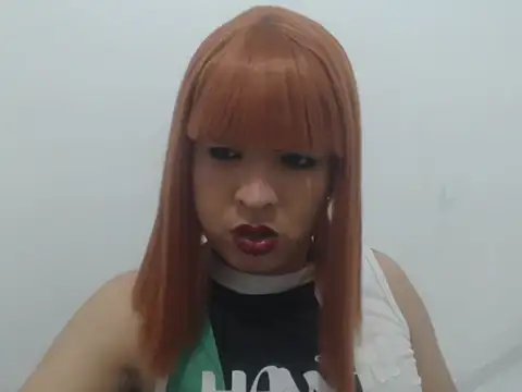 estefania224 即時 XXX 聊天