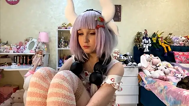 AlisaHoshiCosのウェブカメラショー