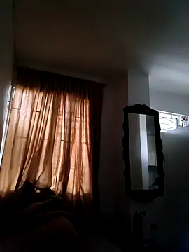 Show modela Marianatrans01 na web-kameri