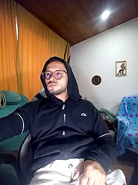 sebastian_horny 在線直播表演