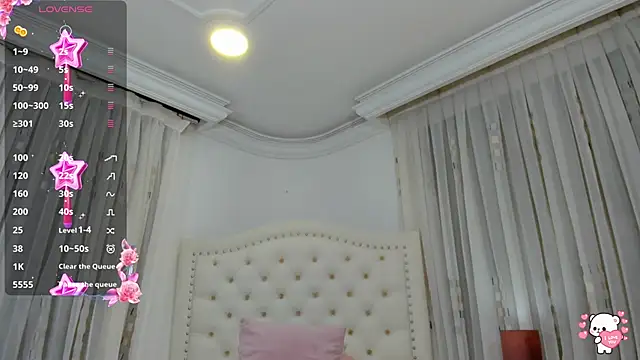 Mia_hornny_n Webbikameraesitys