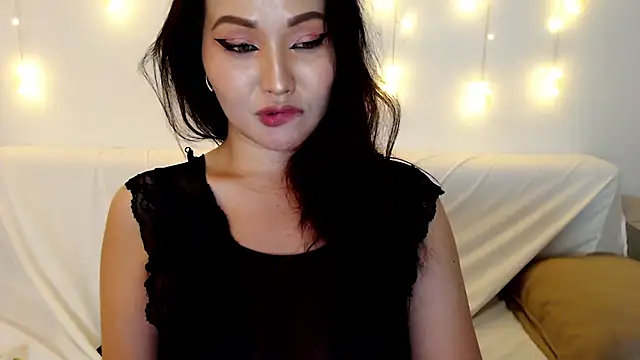 DanyMin – Naživo XXX chat