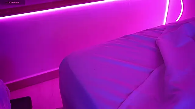 Petitte_Mussa Adlı Modelin Canlı XXX Sohbeti