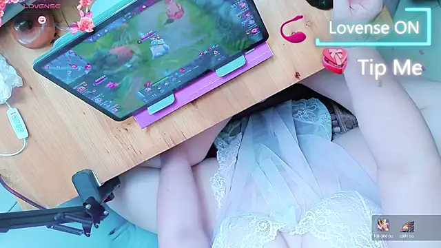 AngelwithEcup's Live XXX Chat