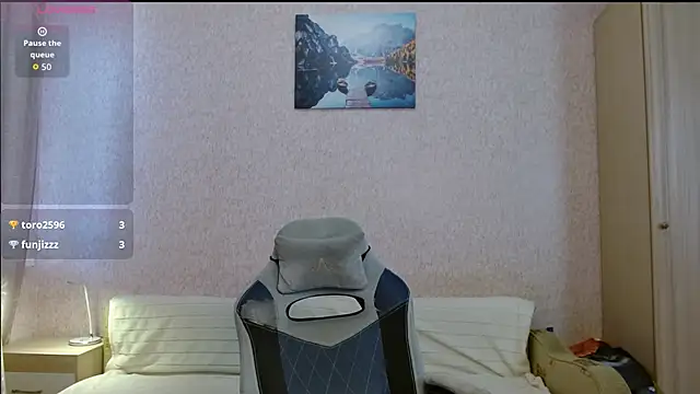 Aestheticguy101 现场XXX聊天