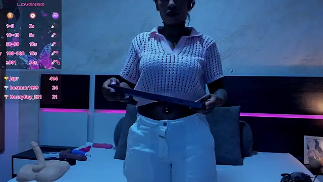 Natalia_Cruzz élő XXX-chatje