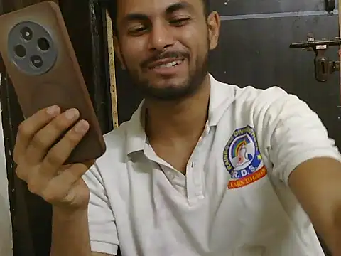 Stubborndesiboy's Live XXX Chat