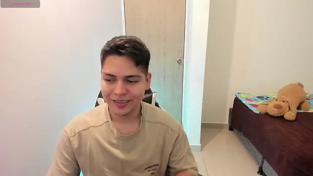 Asta_YunoXXX Webcam-Show