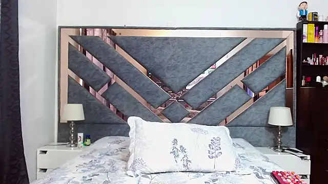 KarlaTesg live XXX chat