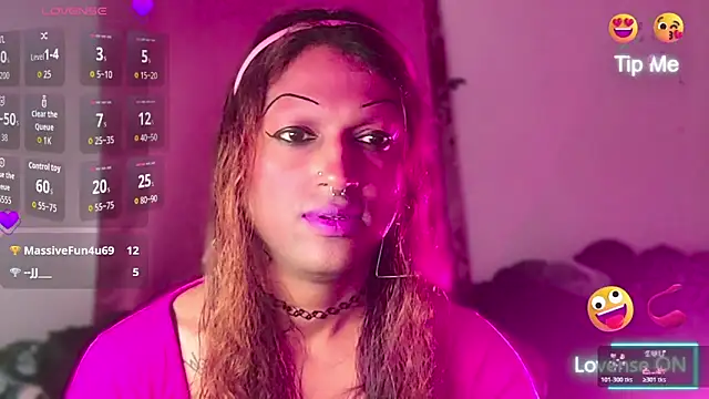 دردشة NylaSin الجنسية المباشرة