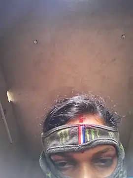 Chat +18 de HotSexyBoudi ao vivo