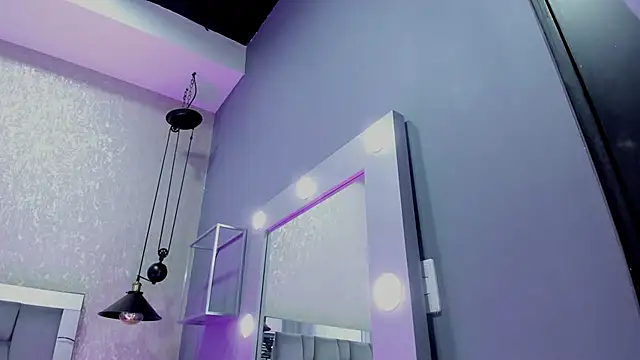 Sembang XXX Secara Langsung miiaStorm