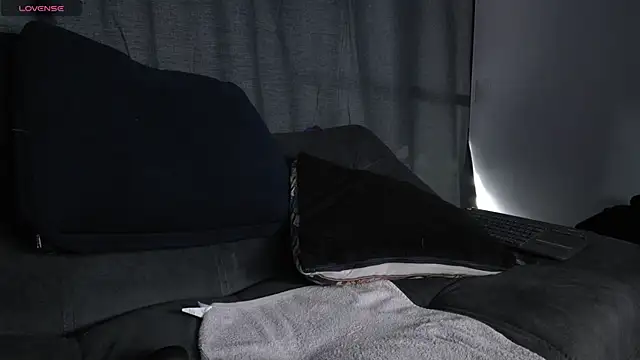 Chat +18 de Jade_pleasure_ ao vivo