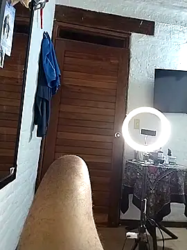 Show de girl-multiorgasmic-Milf na webcam