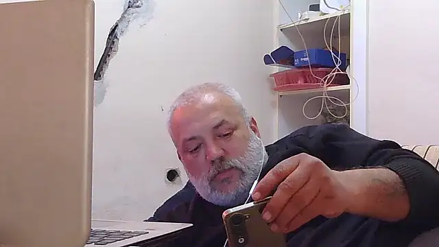 husoizmir Adlı Modelin Web Kamerası Şovu