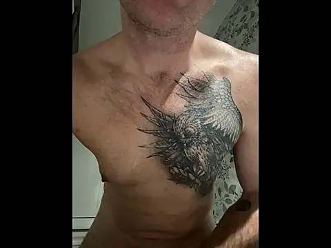 Pertunjukan Kamera Web DILFiGuess1