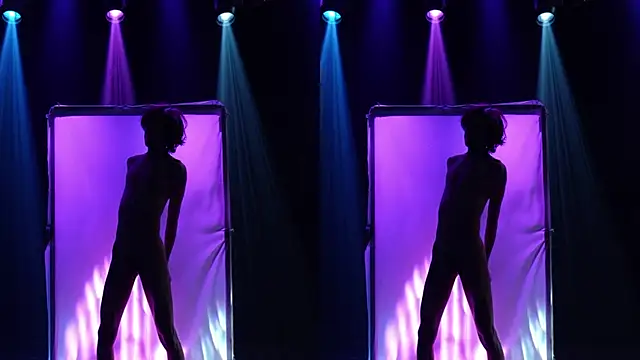 BB-520 Adlı Modelin Canlı XXX Sohbeti