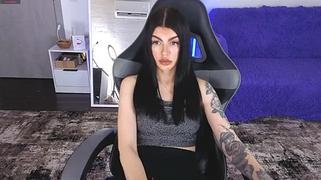 AnacondaOnn: вебкам-шоу