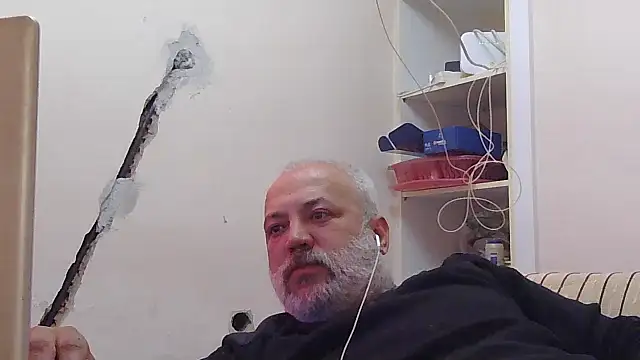 Show modela husoizmir na web-kameri